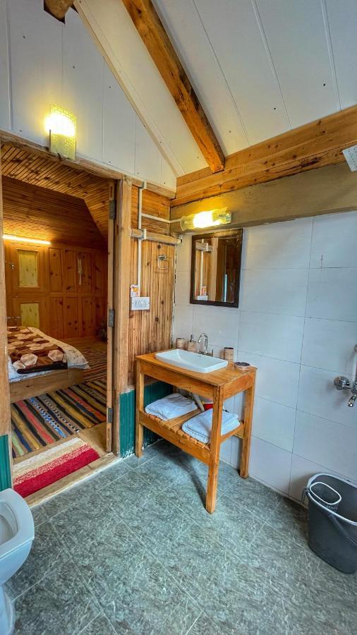 The Misty Wilds Home, Homestay