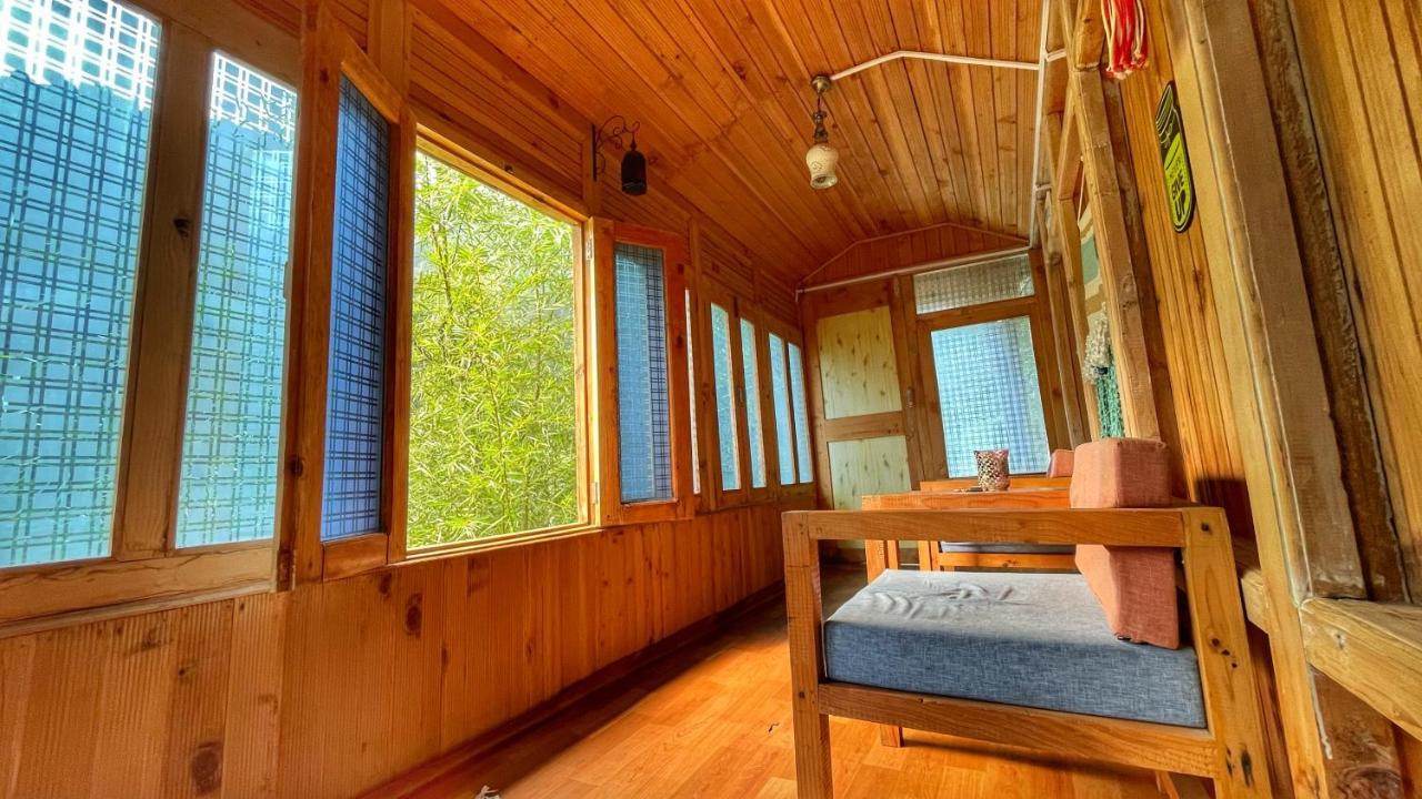 The Misty Wilds Home, Homestay Jibhi