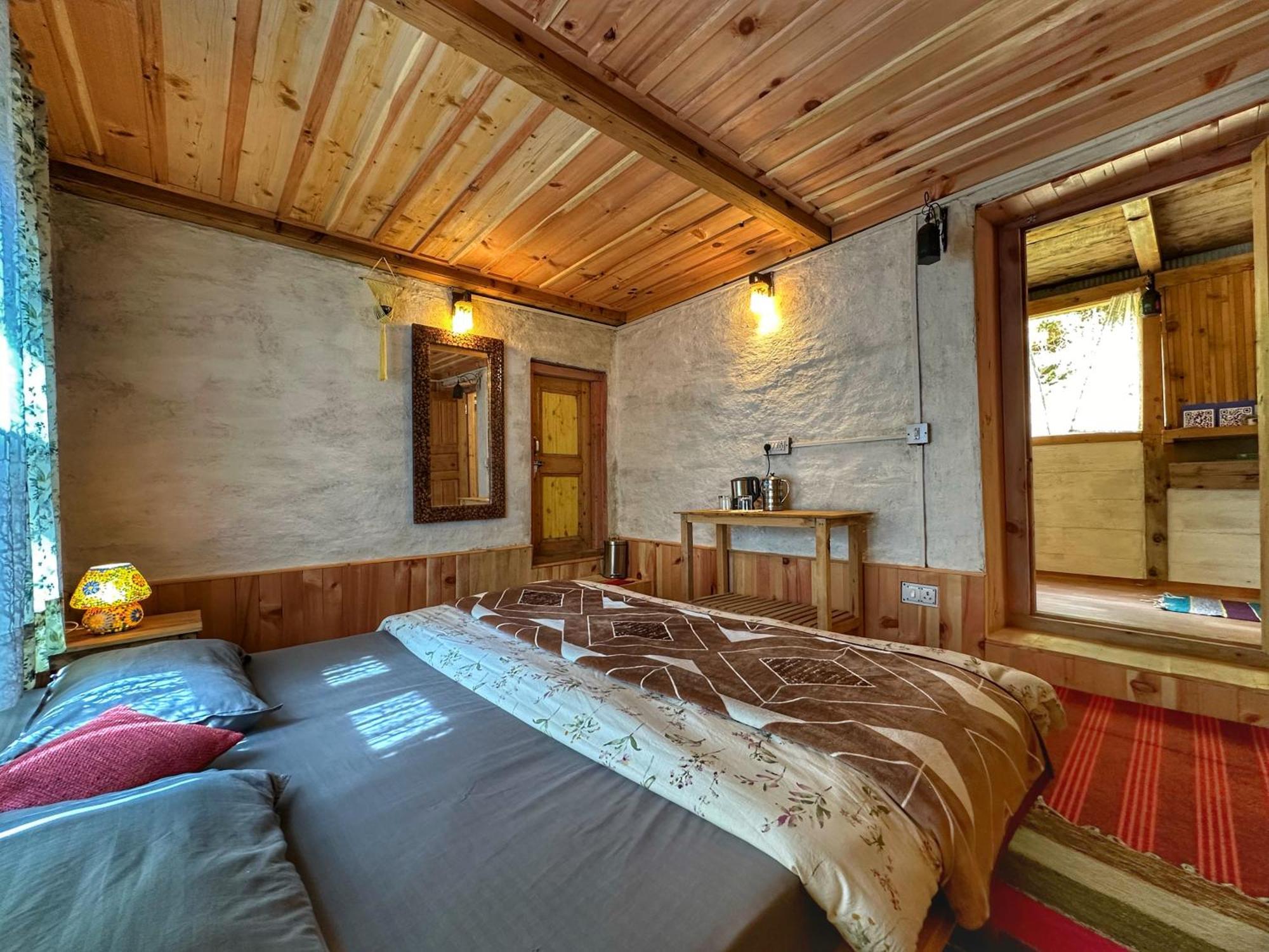 The Misty Wilds Home, Jibhi